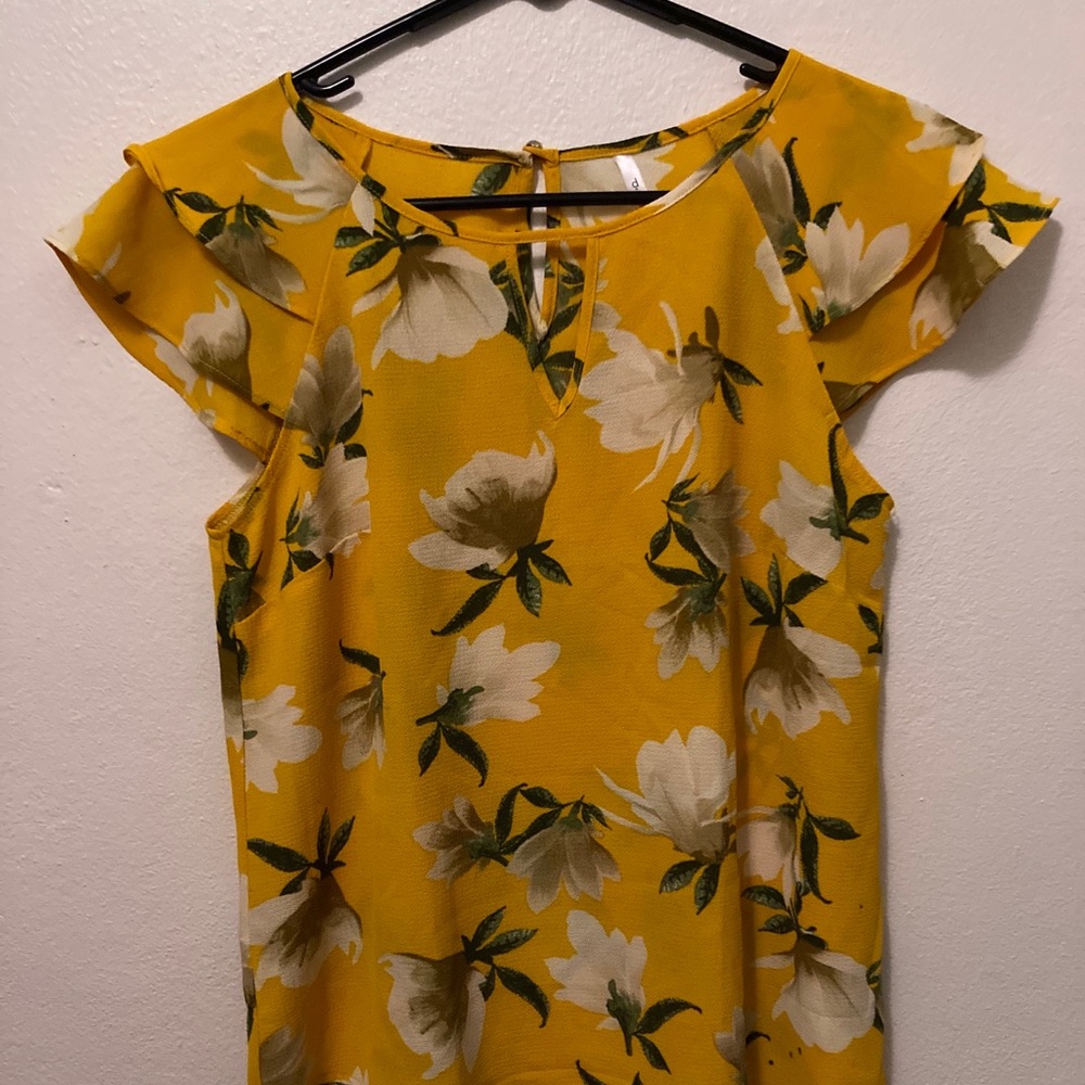 Preloved clothes ! - Picture 2 of 16